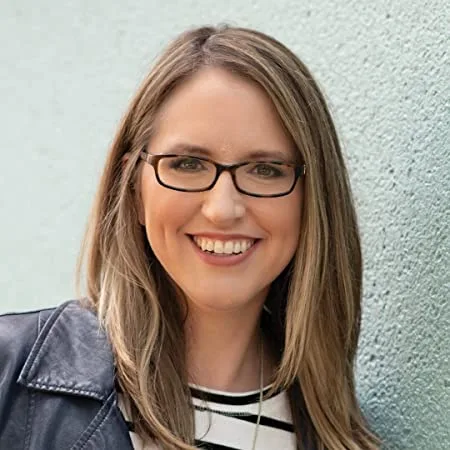 Sarah Noll Wilson - author of Don't Feed the Elephants!
