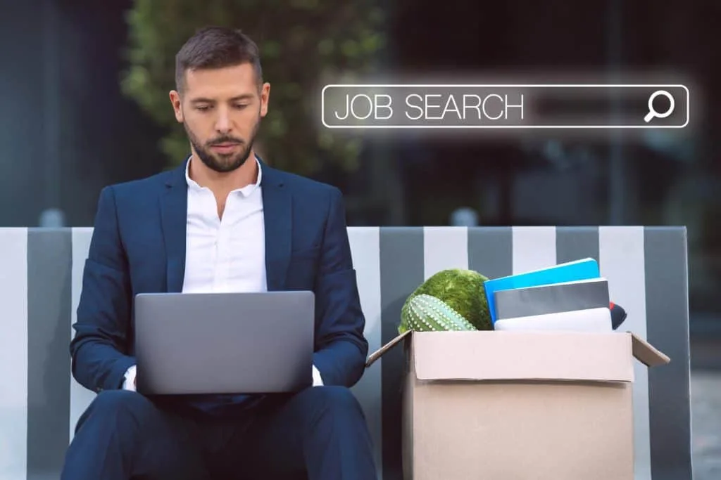 Candidate searching for job during the awareness stage
