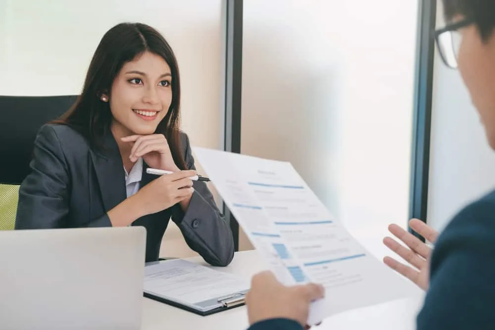 HR Manager using Cultural Awareness to effectively hire new candidates