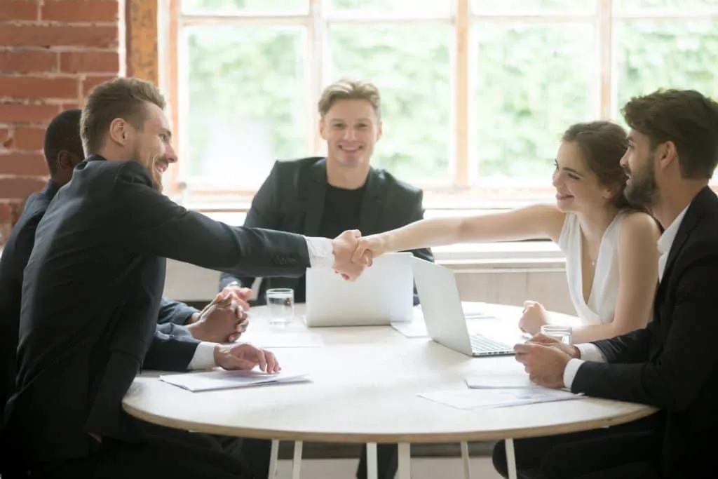 Recruiter focusing on personalizing the candidate experience