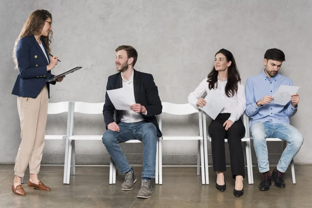 Recruiter using Sourcing Strategies to Find Relevant Talent
