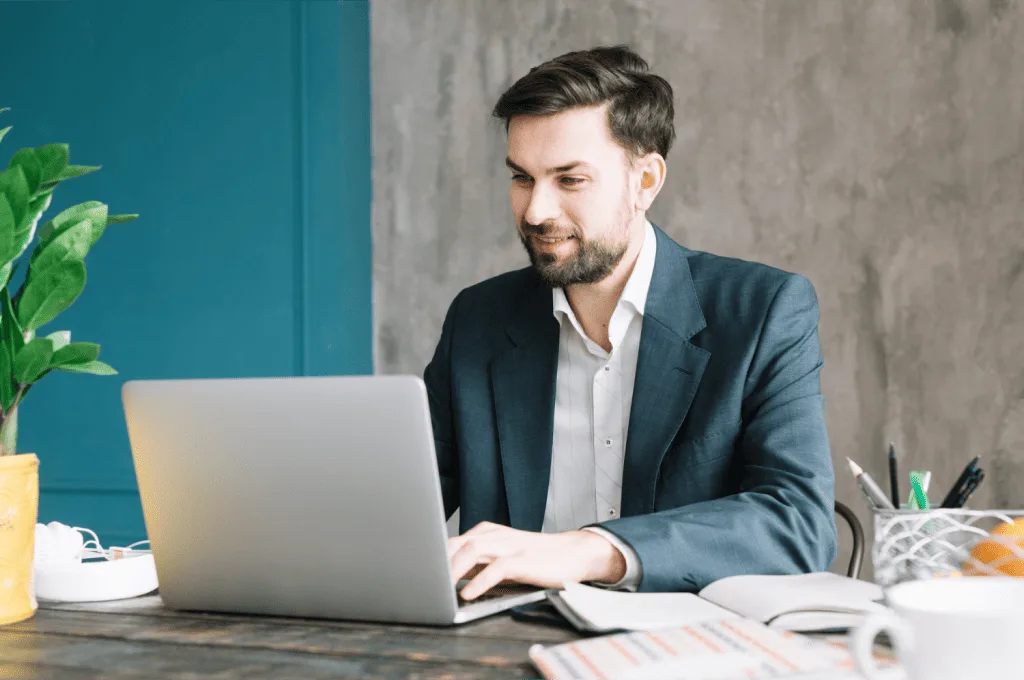 HR manager comparing candidate qualifications and suitability (1)