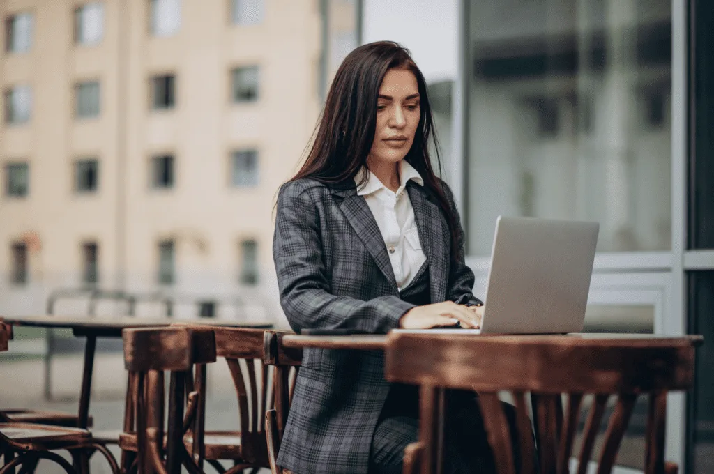 Recruiter looking into candidate preferences and expectations
