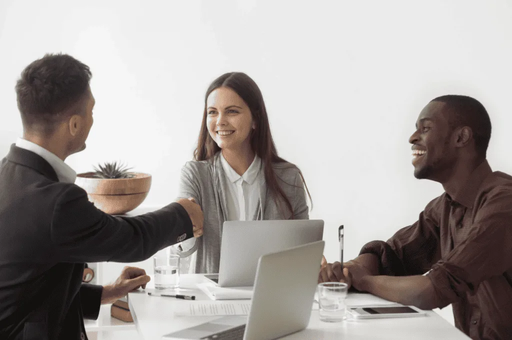 Recruiter bringing in candidates through case studies