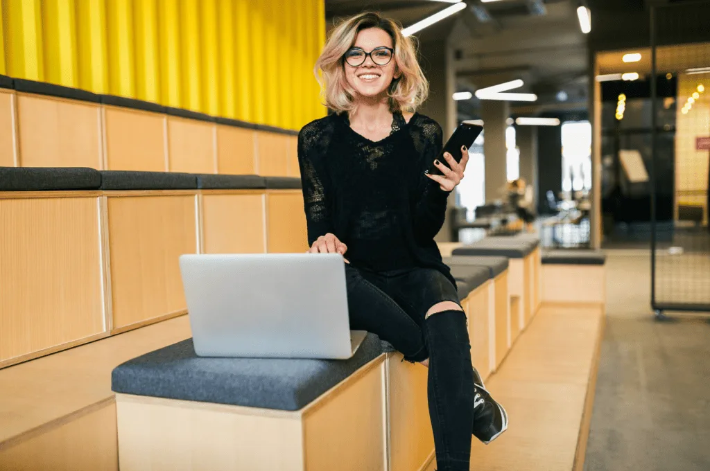 Recruiter building an employer brand for new candidates