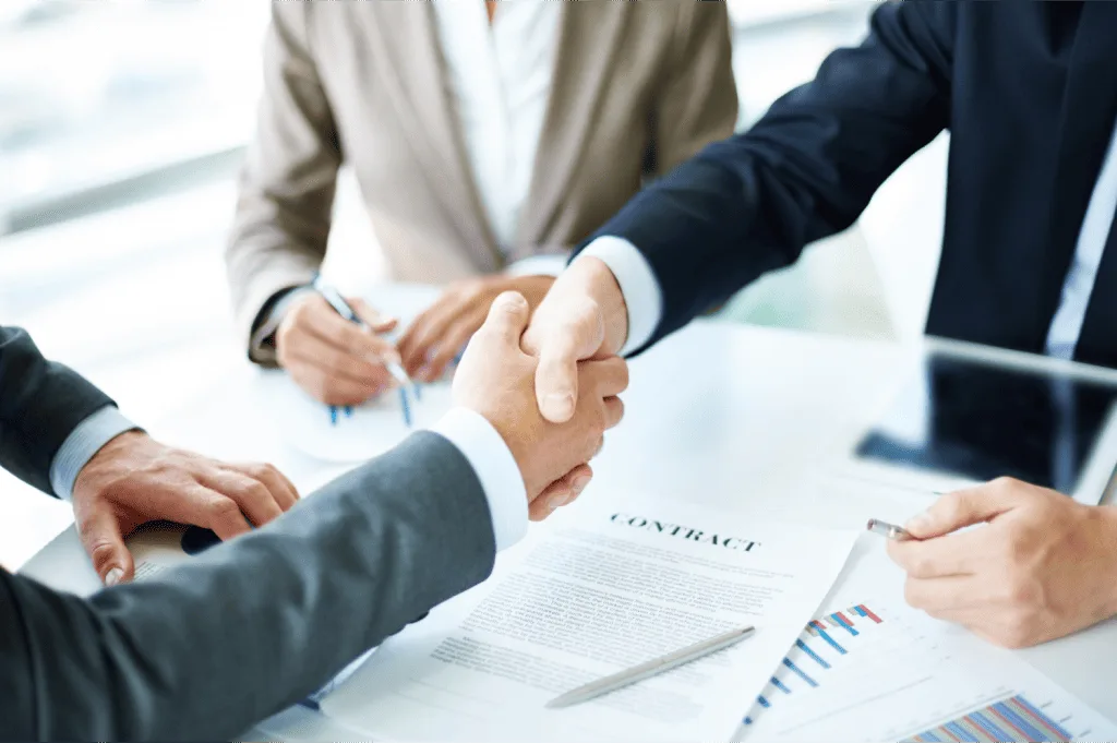 Recruiter Building Strong Connections for better candidate engagement