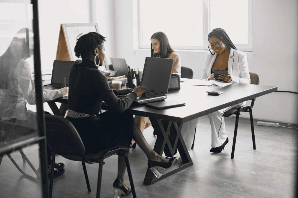 recruiter sharing Success Stories in Candidate Sourcing