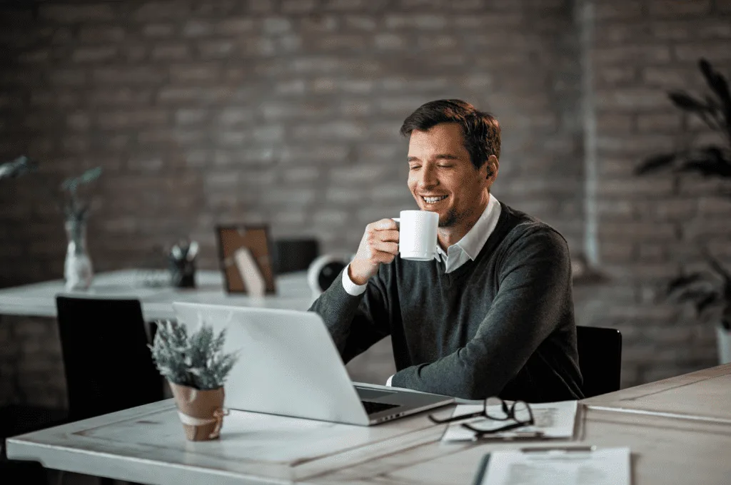 Recruiter looking into modernization strategies