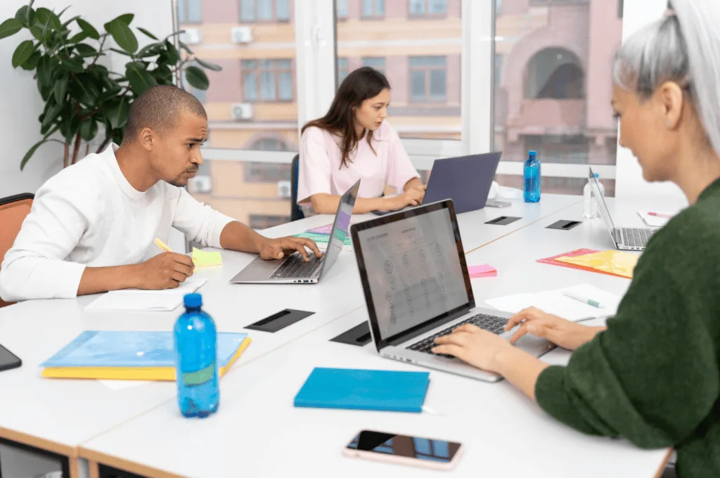 HR Professionals Maximizing Insights Through ATS Survey Integration