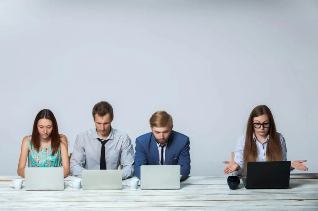 Recrutier understanding the advantages of using ai for email scheduling